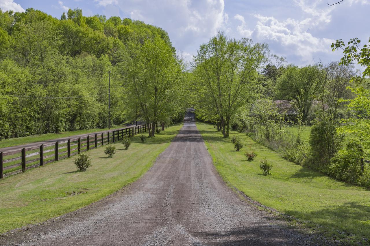 Executive 4Bdr Country Getaway-Bachelor Villa Nashville Exterior photo